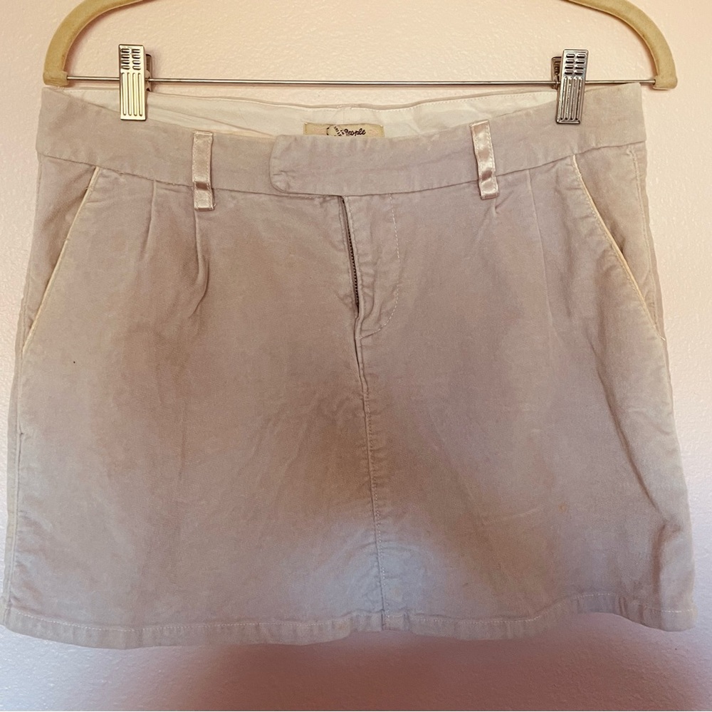 Free People size 8, very light mauve mini skirt